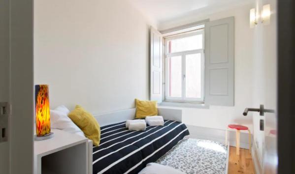 A Da Maria Ildefonso Apartment Porto Bagian luar foto